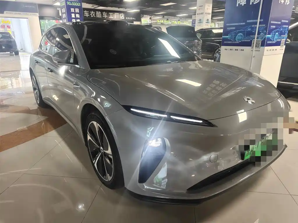 NIO ET5T 2024