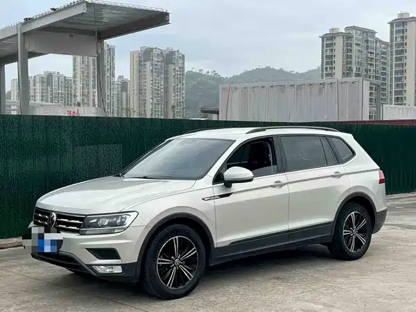 Volkswagen Tiguan L 2021