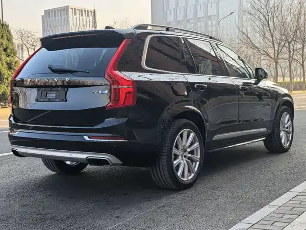 Volvo XC90 2015