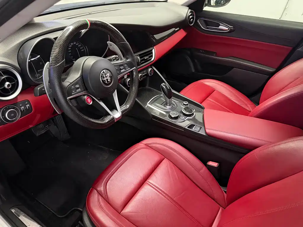 Alfa Romeo Giulia Juliet 2018 — фото 6