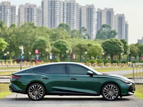 MG MG7 2024