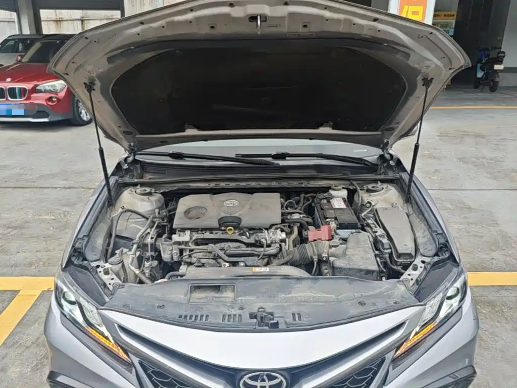 Toyota Camry 2022 — фото 20