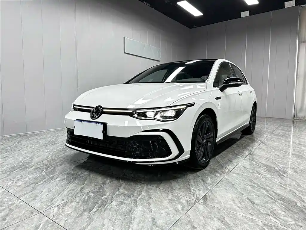 Volkswagen Golf 2023