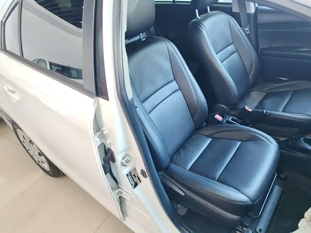Toyota Vios 2019 — фото 25
