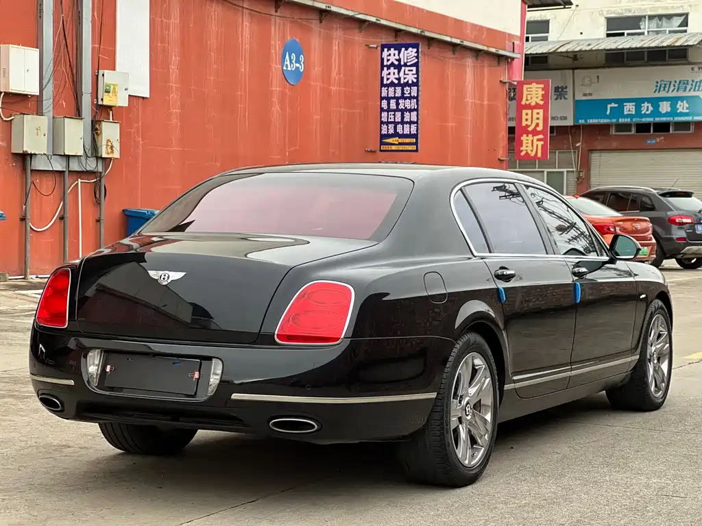 Bentley Flying Spur 2013