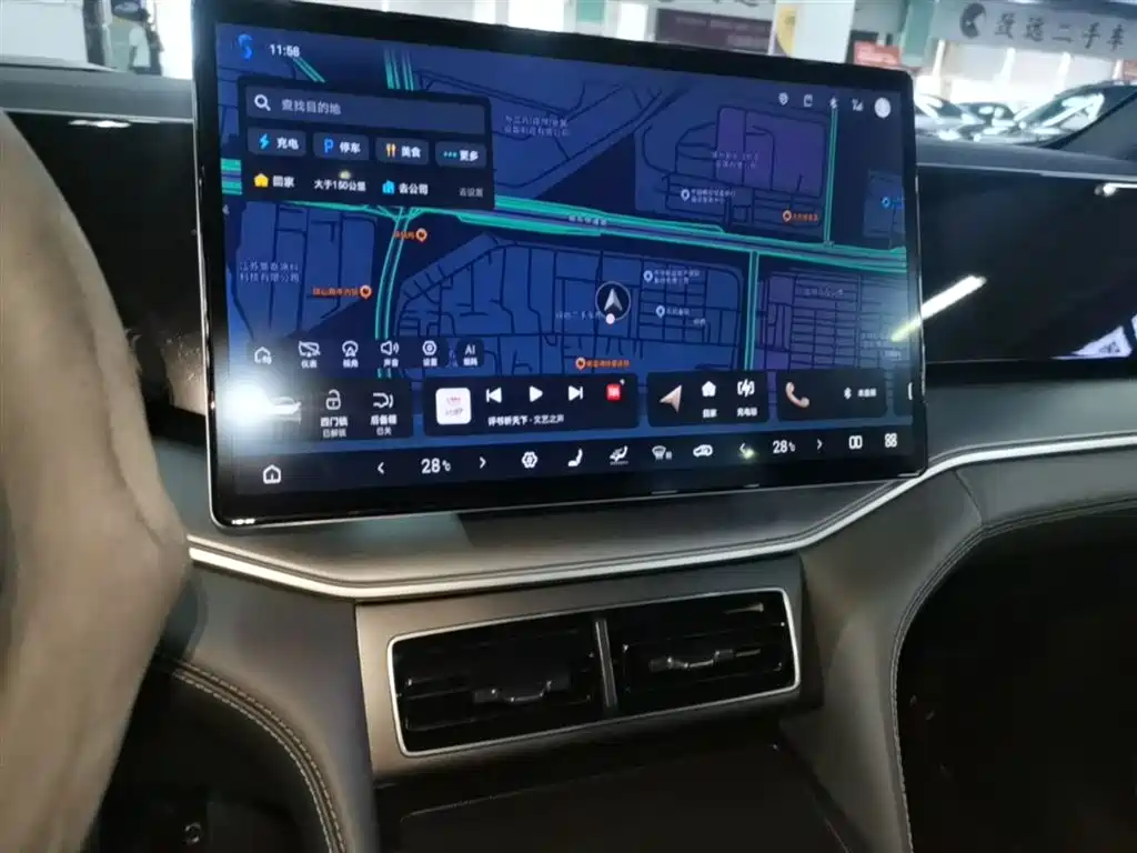 BYD L DM-i 2025 — фото 13