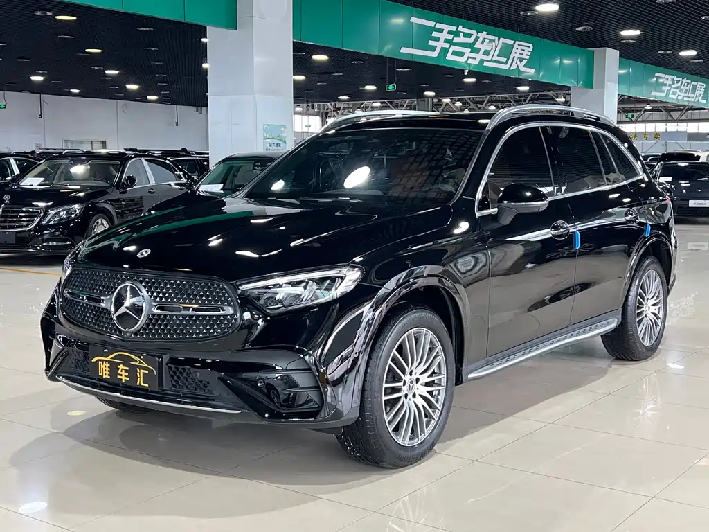 Mercedes-Benz GLC 2024 — фото 1