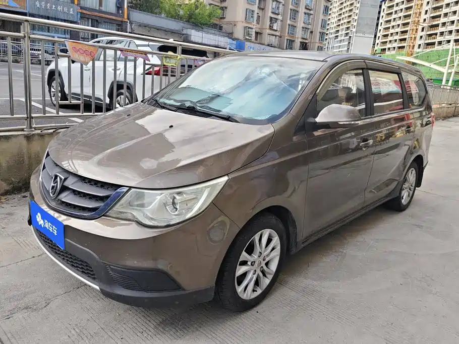 Baojun 730 2014