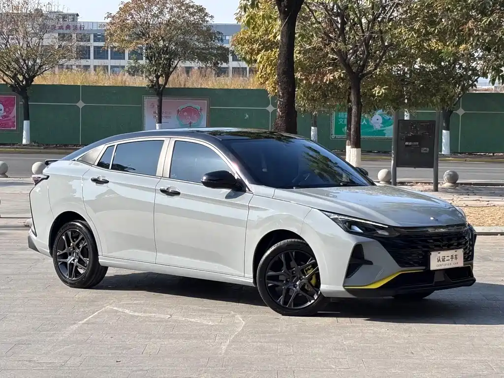 Dongfeng Yixuan 2023