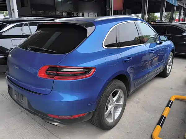 Porsche Macan 2015