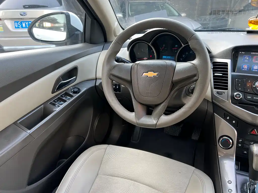 Chevrolet Cruze 2014 — фото 19