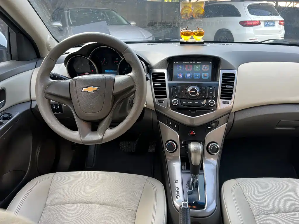 Chevrolet Cruze 2014 — фото 20