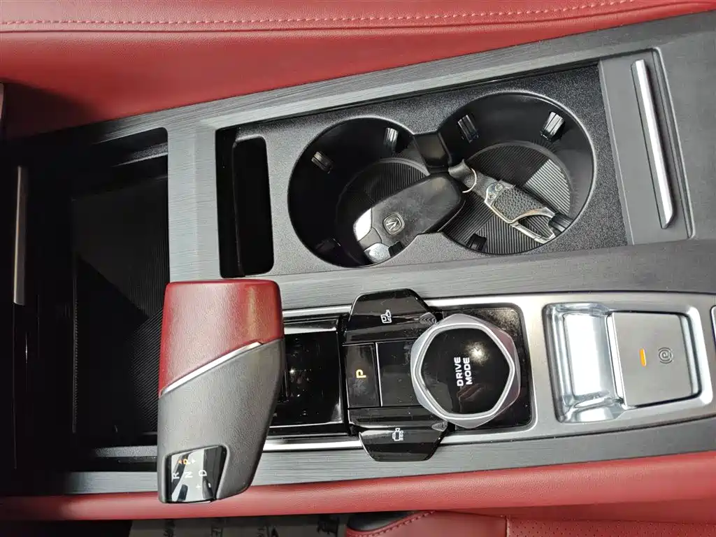 Changan CS75 PLUS 2024 — фото 14