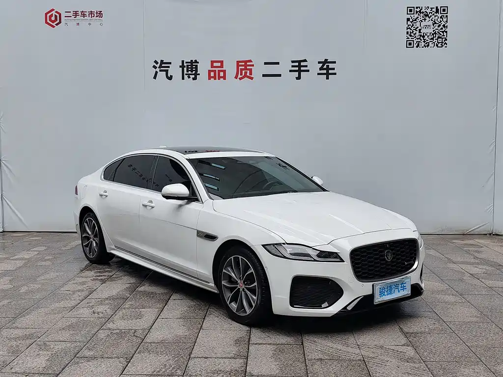Jaguar XFL 2022 — фото 3