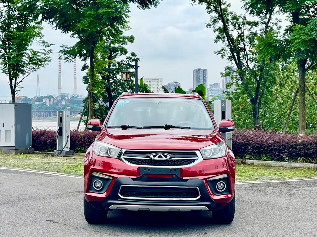 Chery Tiggo 3 2016 — фото 3