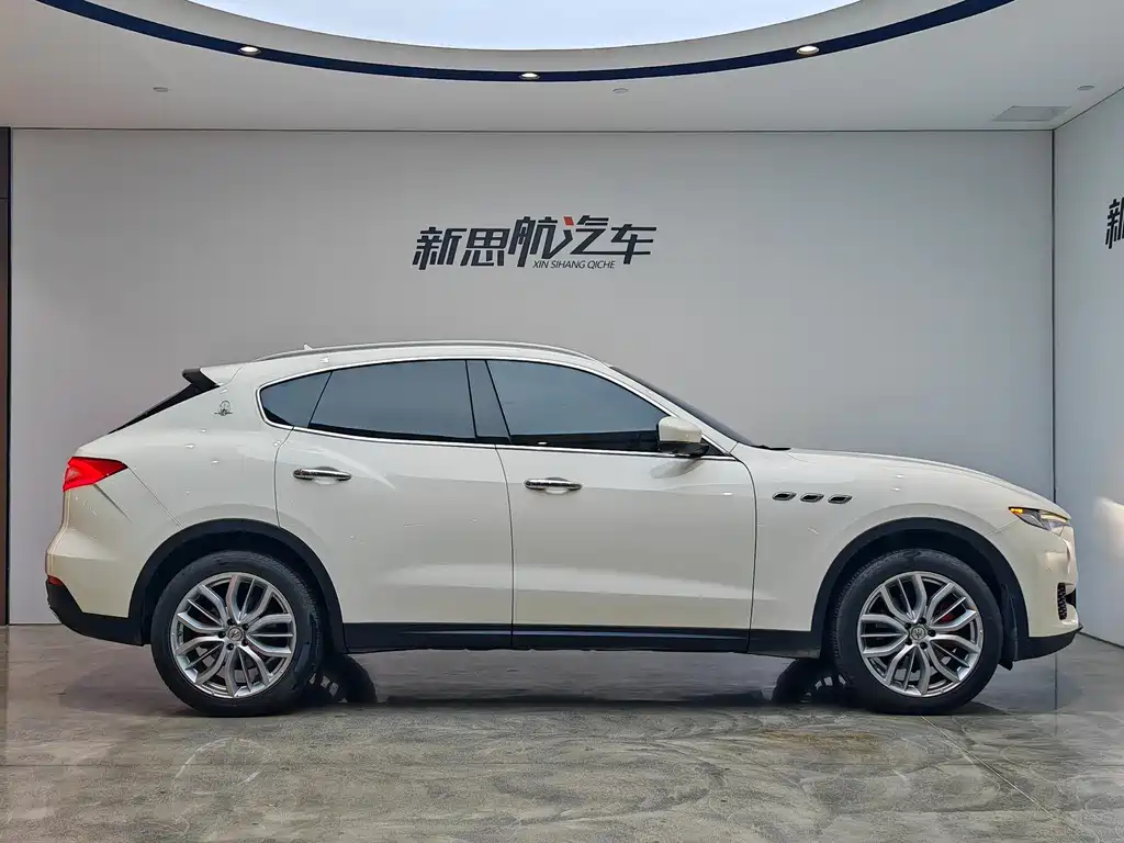 Maserati Levante 2021 — фото 2