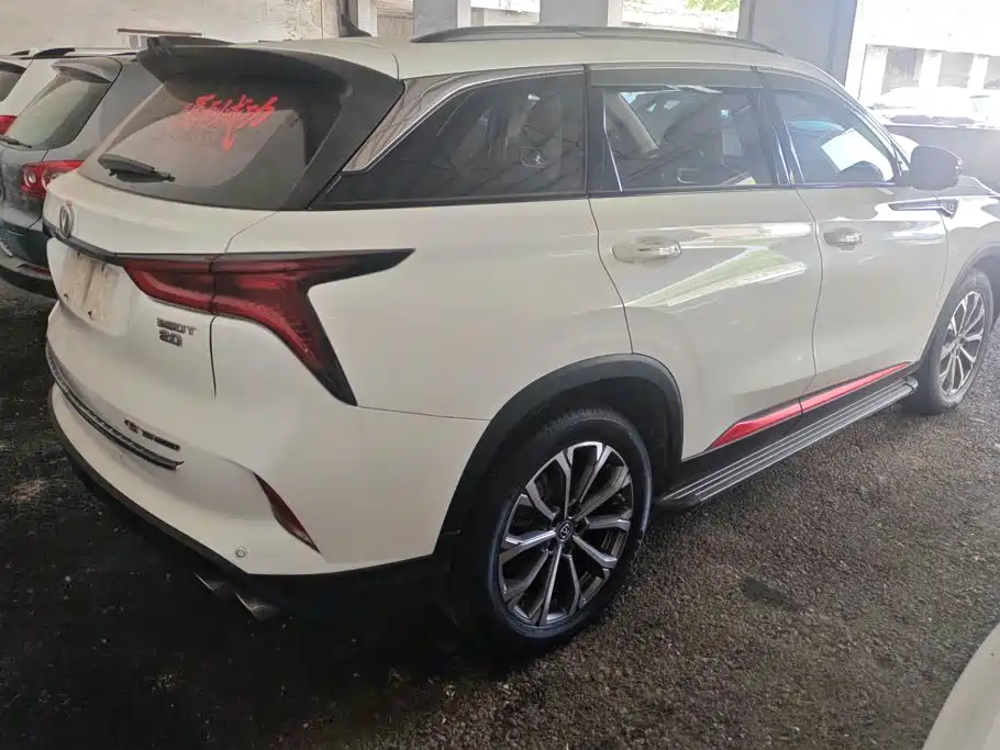 Changan CS75PLUS 2020 — фото 3