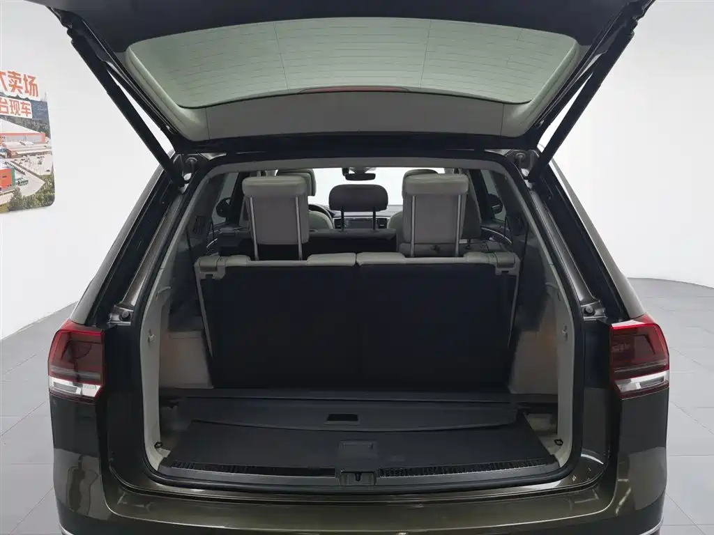 Volkswagen Teramont 2017 — фото 16