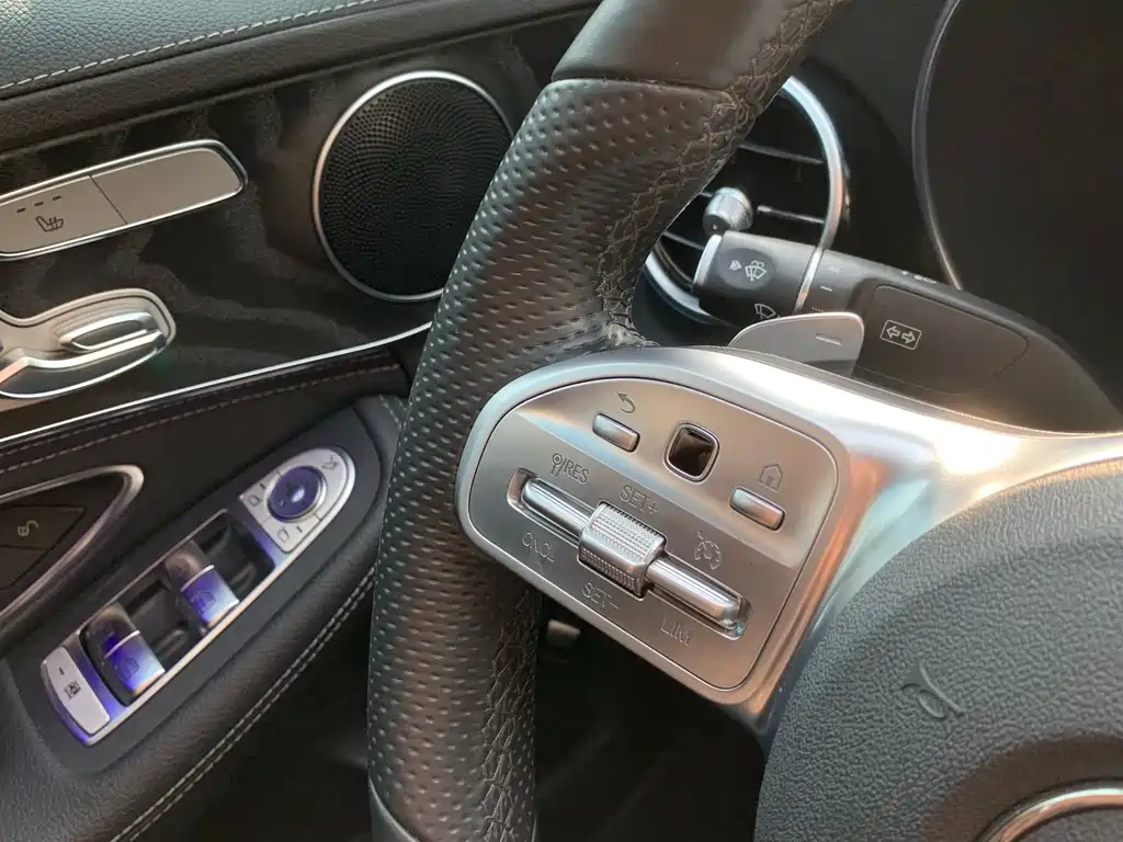 Mercedes-Benz C-Class 2020 — фото 24