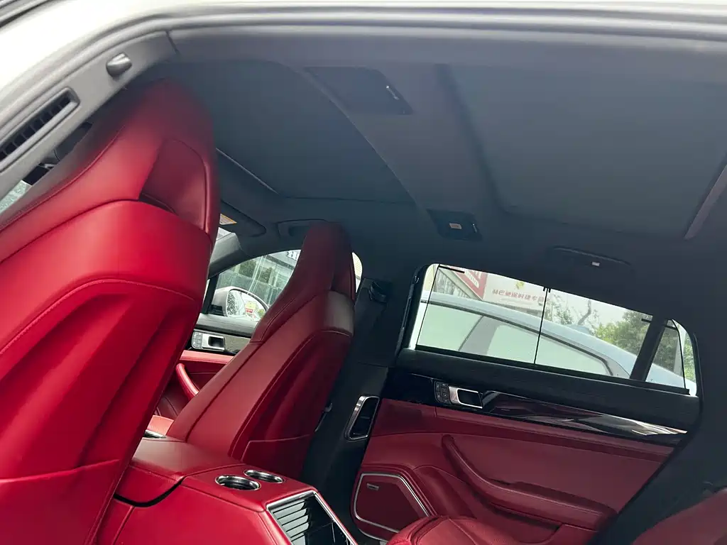 Porsche Panamera 2021 — фото 15