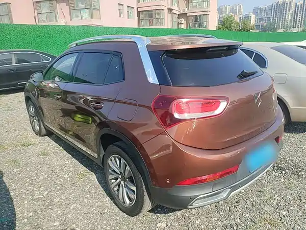 DS 6 2015