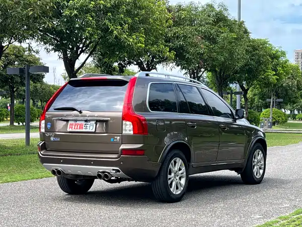 Volvo XC90 2014