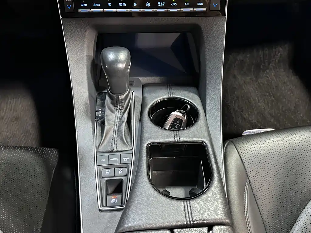 Toyota Avalon 2021 — фото 14