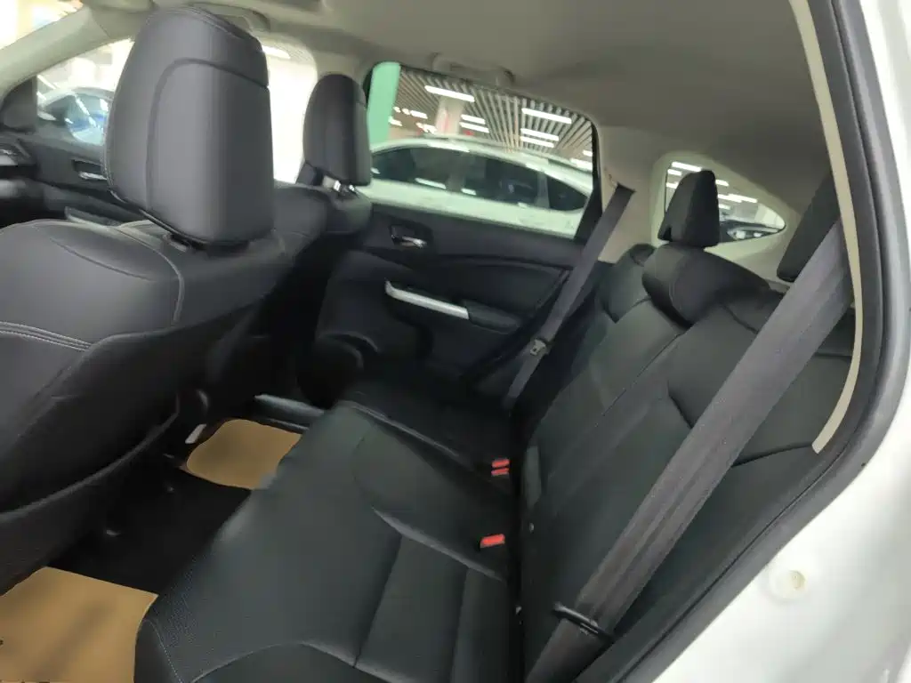 Honda CR-V 2015 — фото 17