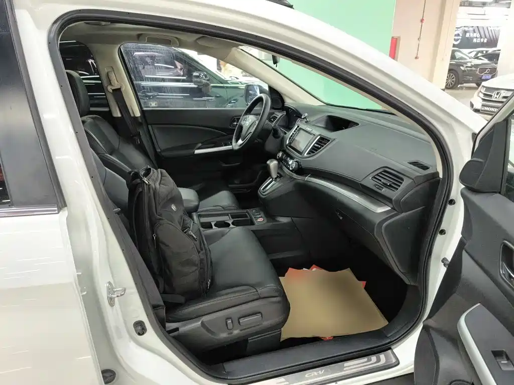 Honda CR-V 2015 — фото 25