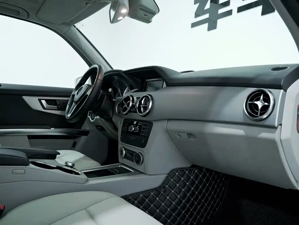Mercedes-Benz GLK-Class 2013 — фото 11