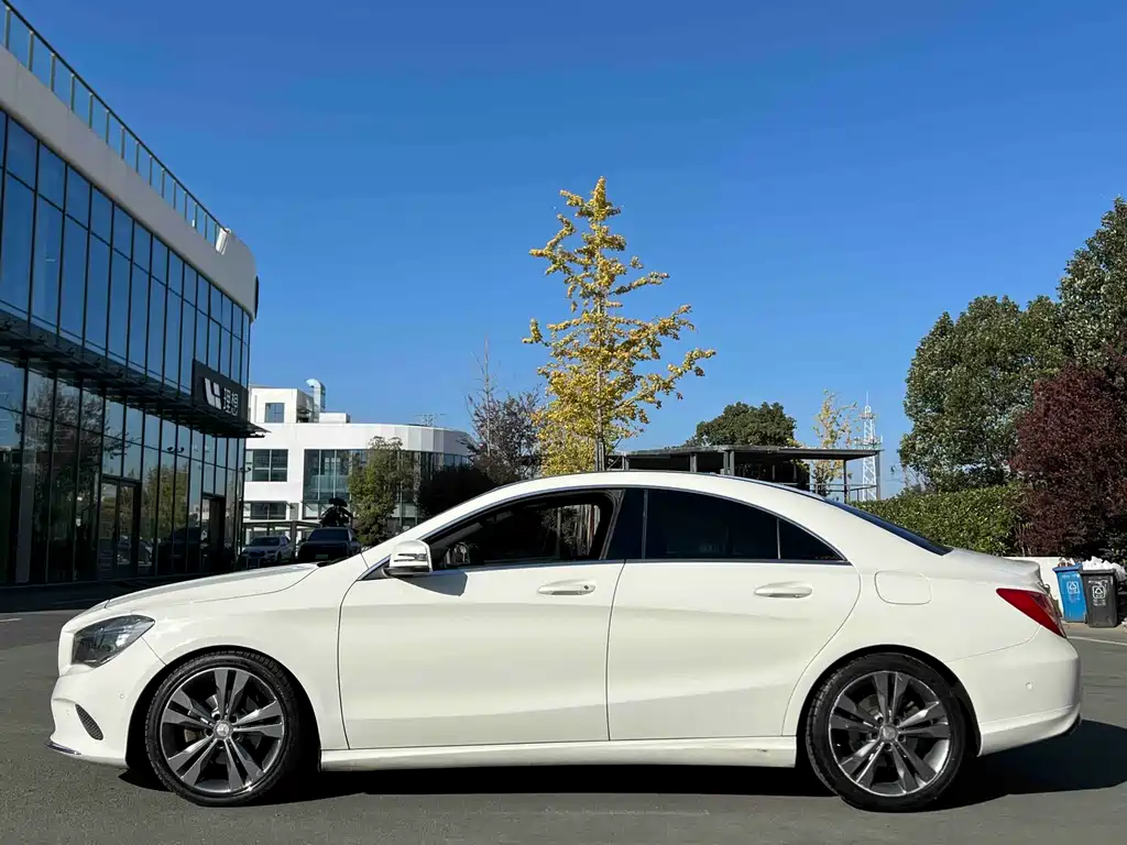 Mercedes-Benz CLA 2017 — фото 15