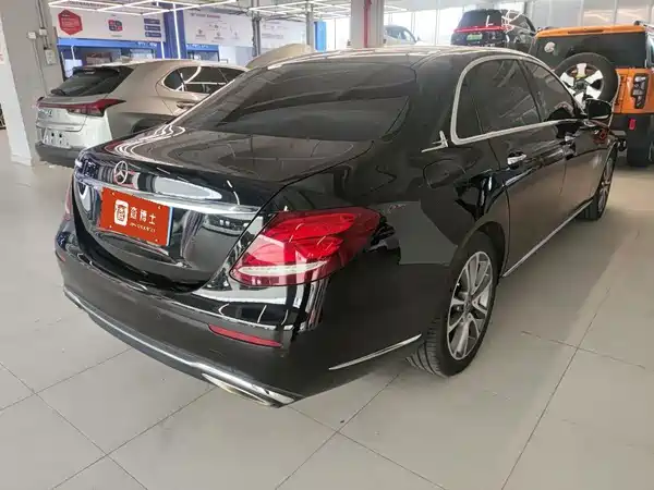Mercedes-Benz E-Class 2018