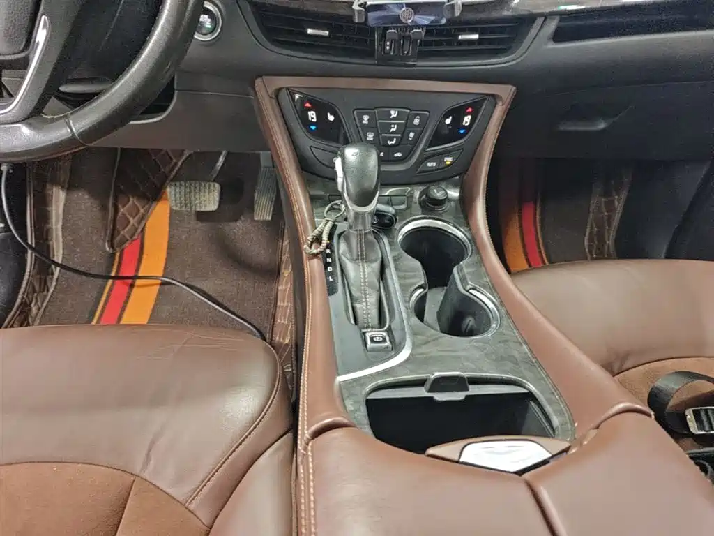 Buick Envision Plus 2016 — фото 14