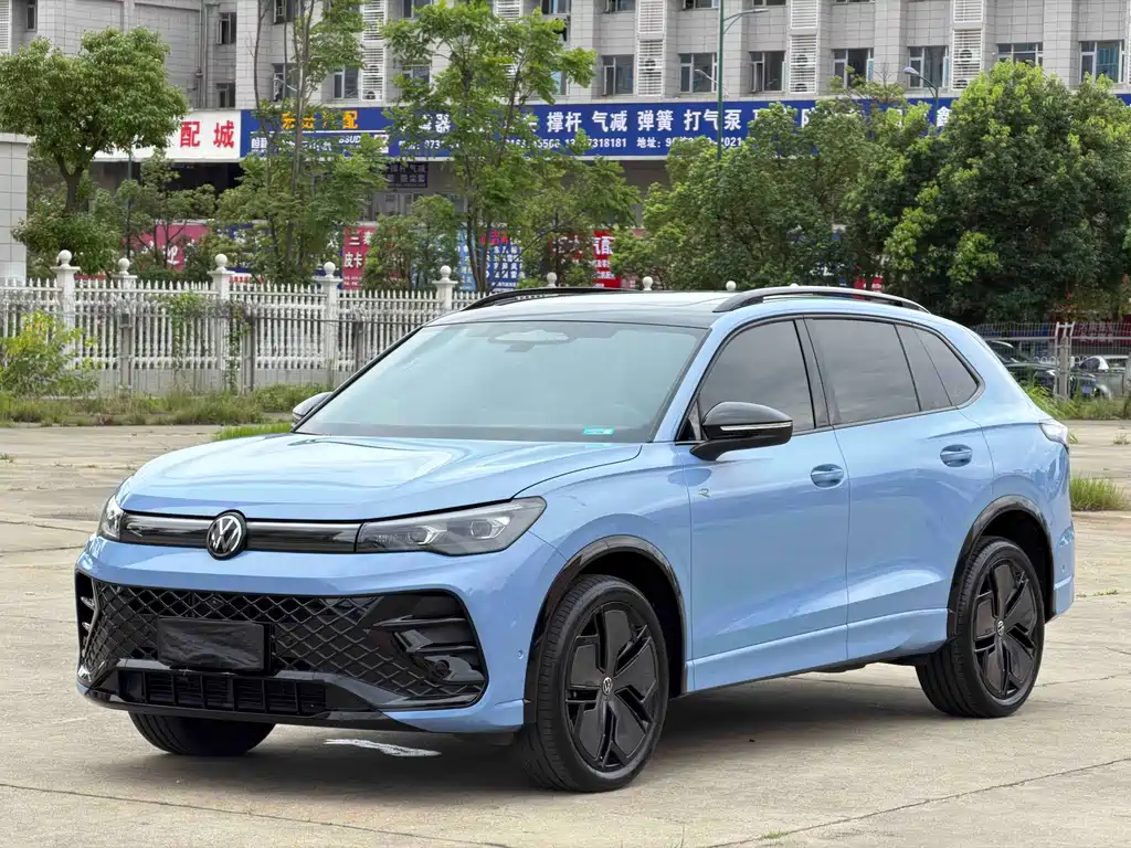 Volkswagen Tiguan L 2025