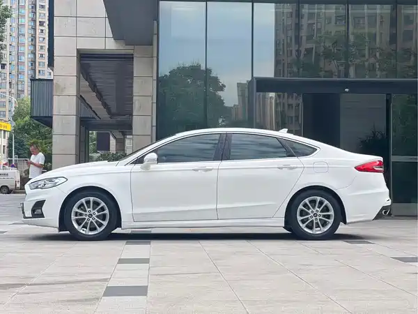 Ford Mondeo 2019
