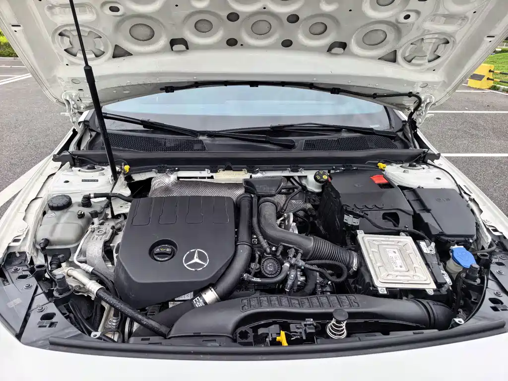 Mercedes-Benz A-Class 2019 — фото 20
