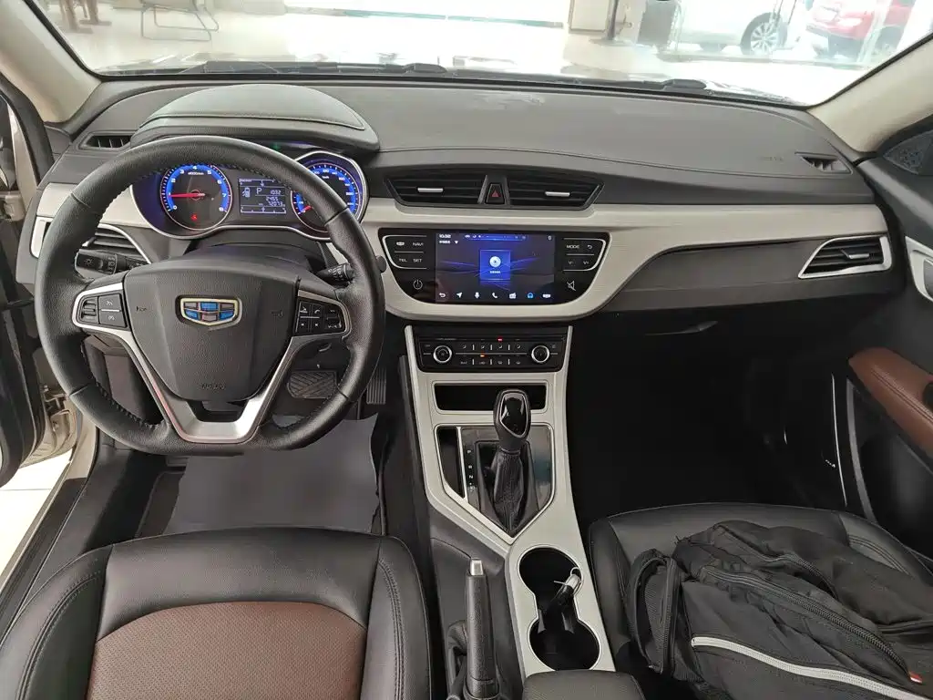 Geely Vision 2018 — фото 10
