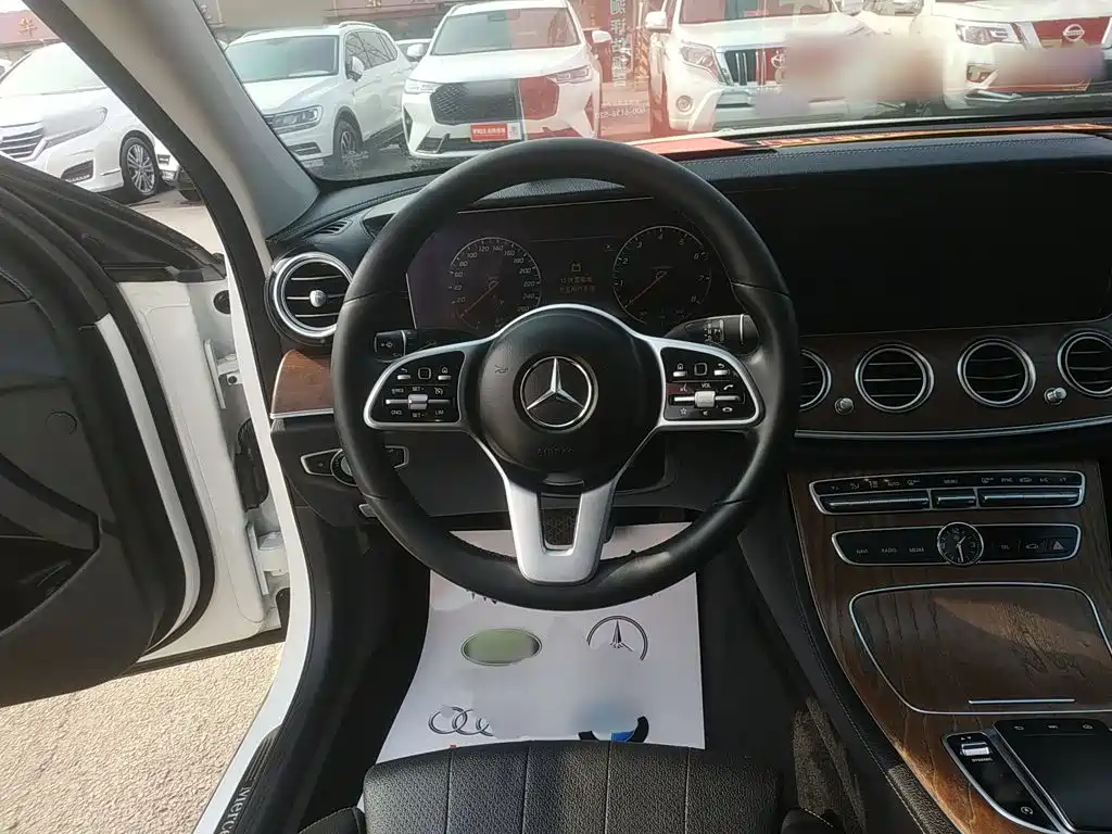 Mercedes-Benz E-Class 2019