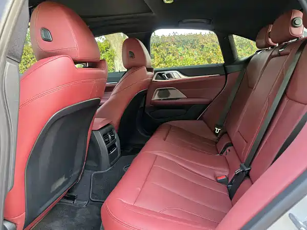 BMW i4 2026