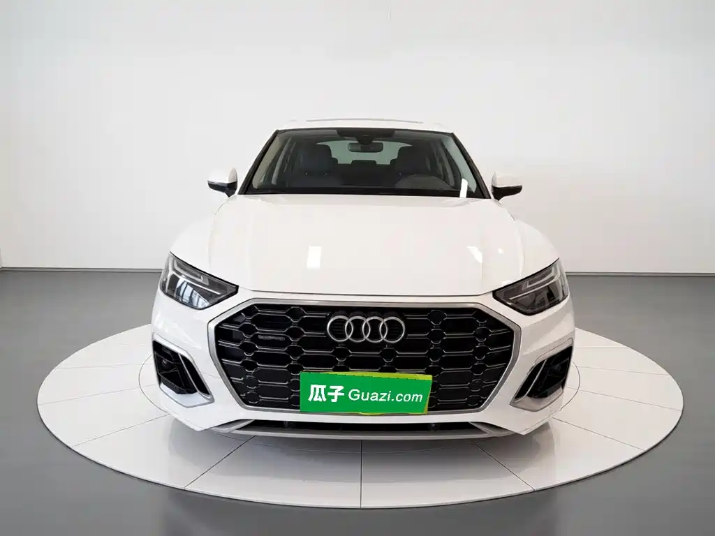 Audi Q5L 2022