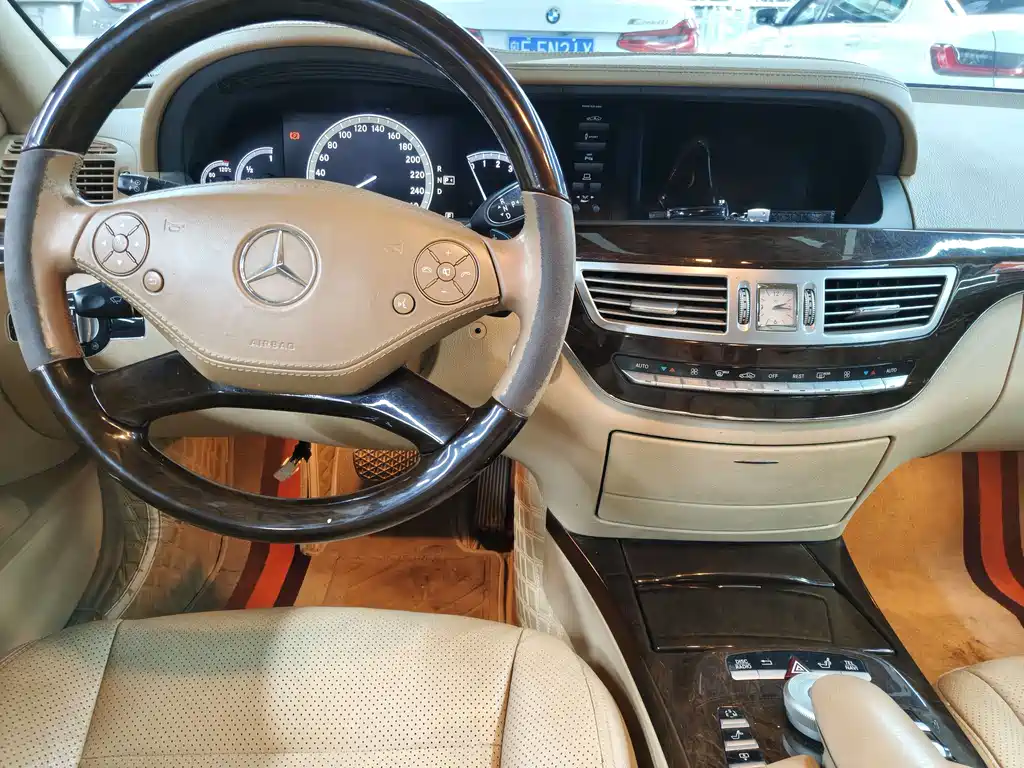 Mercedes-Benz S-Class 2012 — фото 10