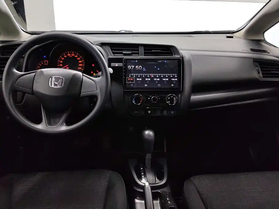 Honda Fit 2020 — фото 12