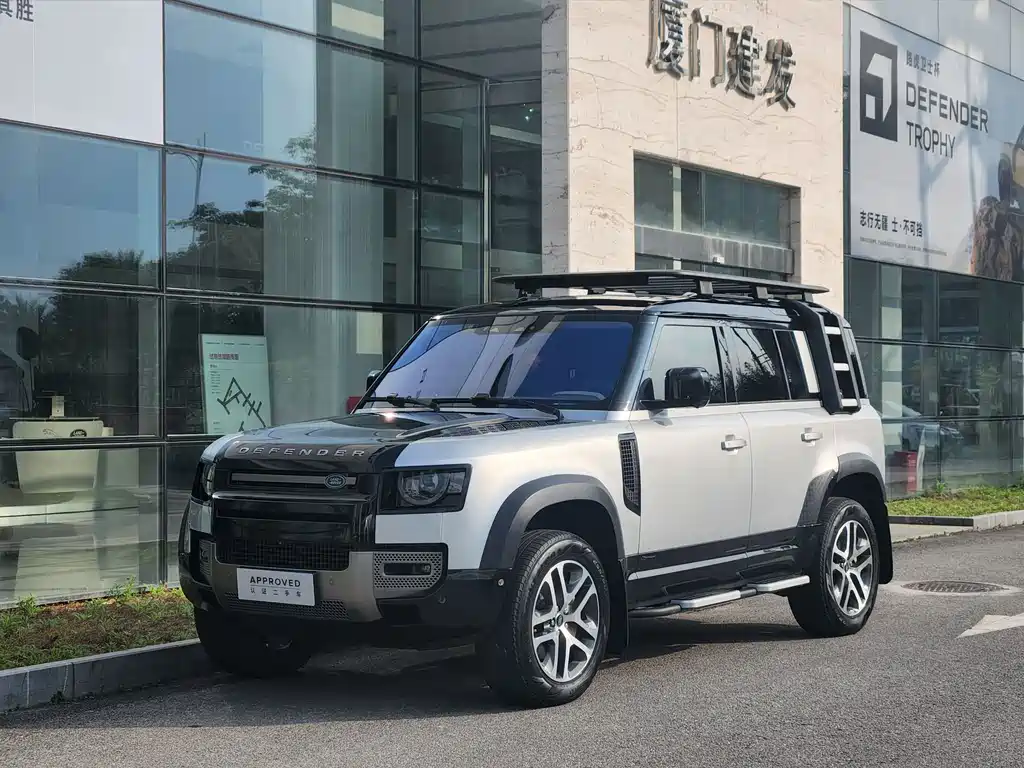 Land Rover Defender 2021 — фото 1
