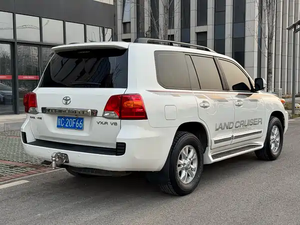 Toyota Land Cruiser 2016