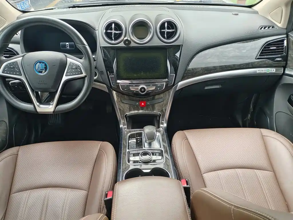 BYD Tang New Energy 2017