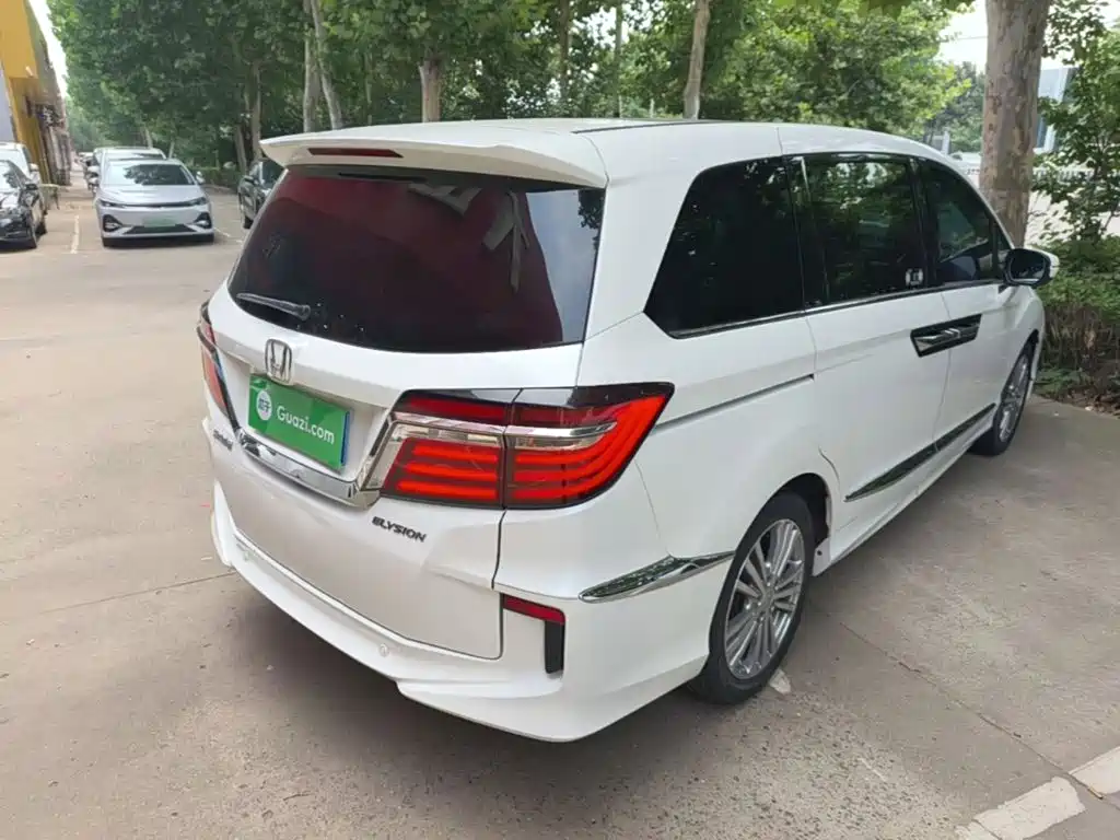Honda Elysion 2019
