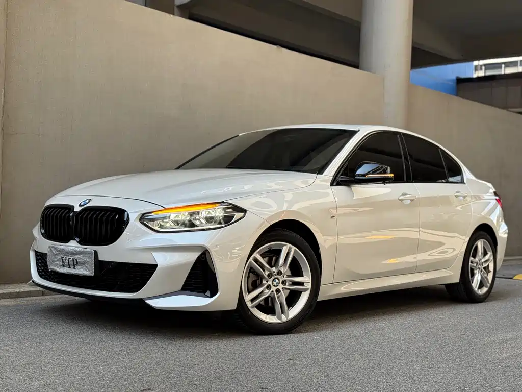 BMW 1 Series 2023