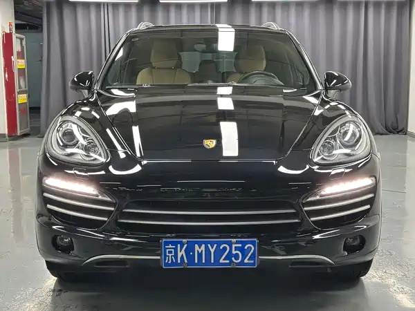 Porsche Cayenne 2014