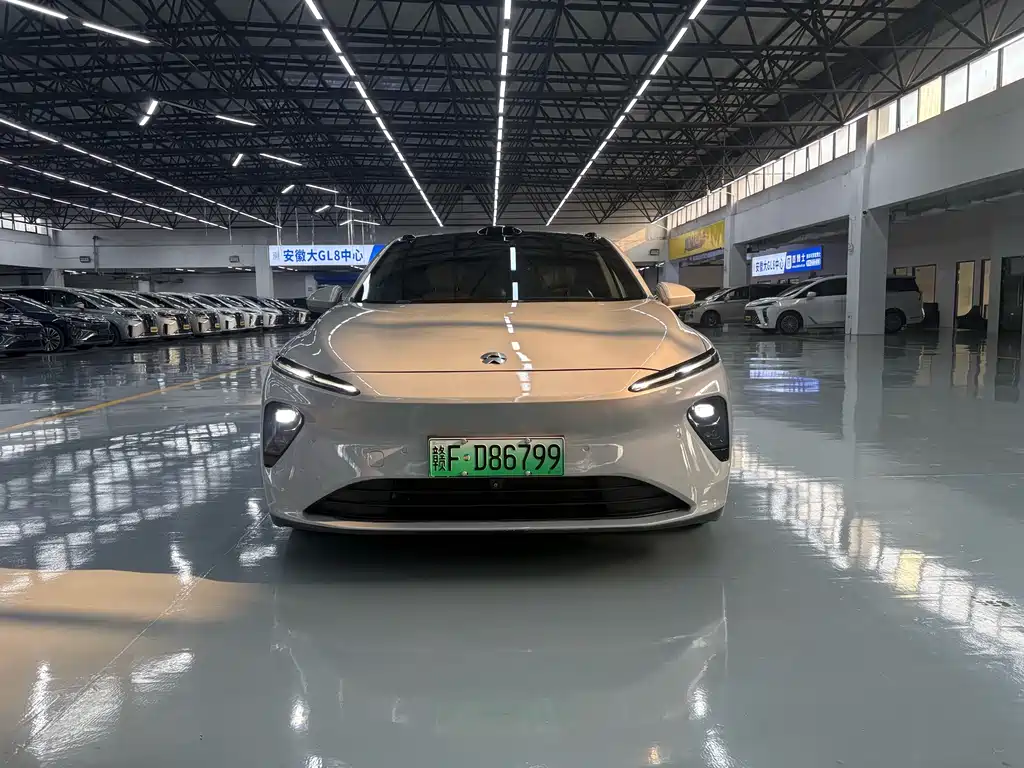 NIO ET7 2022