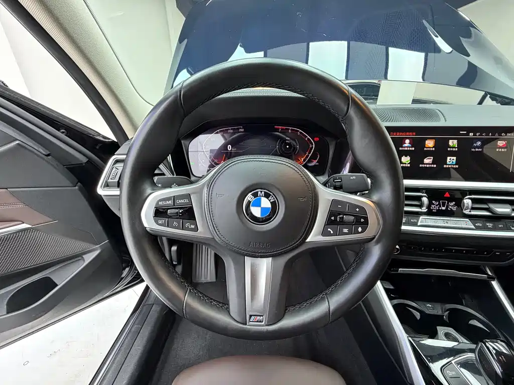 BMW 3 Series 2022 — фото 10